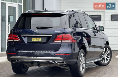Внедорожник / Кроссовер Mercedes-Benz GLE-Class 2016 в 