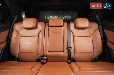 Внедорожник / Кроссовер Mercedes-Benz GLE-Class 2016 в 