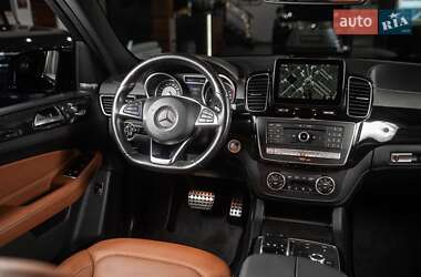 Внедорожник / Кроссовер Mercedes-Benz GLE-Class 2016 в 