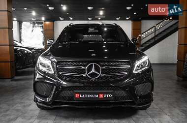 Внедорожник / Кроссовер Mercedes-Benz GLE-Class 2016 в 