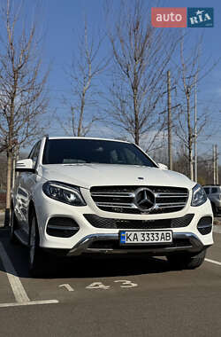 Mercedes-Benz GLE-Class 2016 Mercedes-Benz GLE-Class 2016