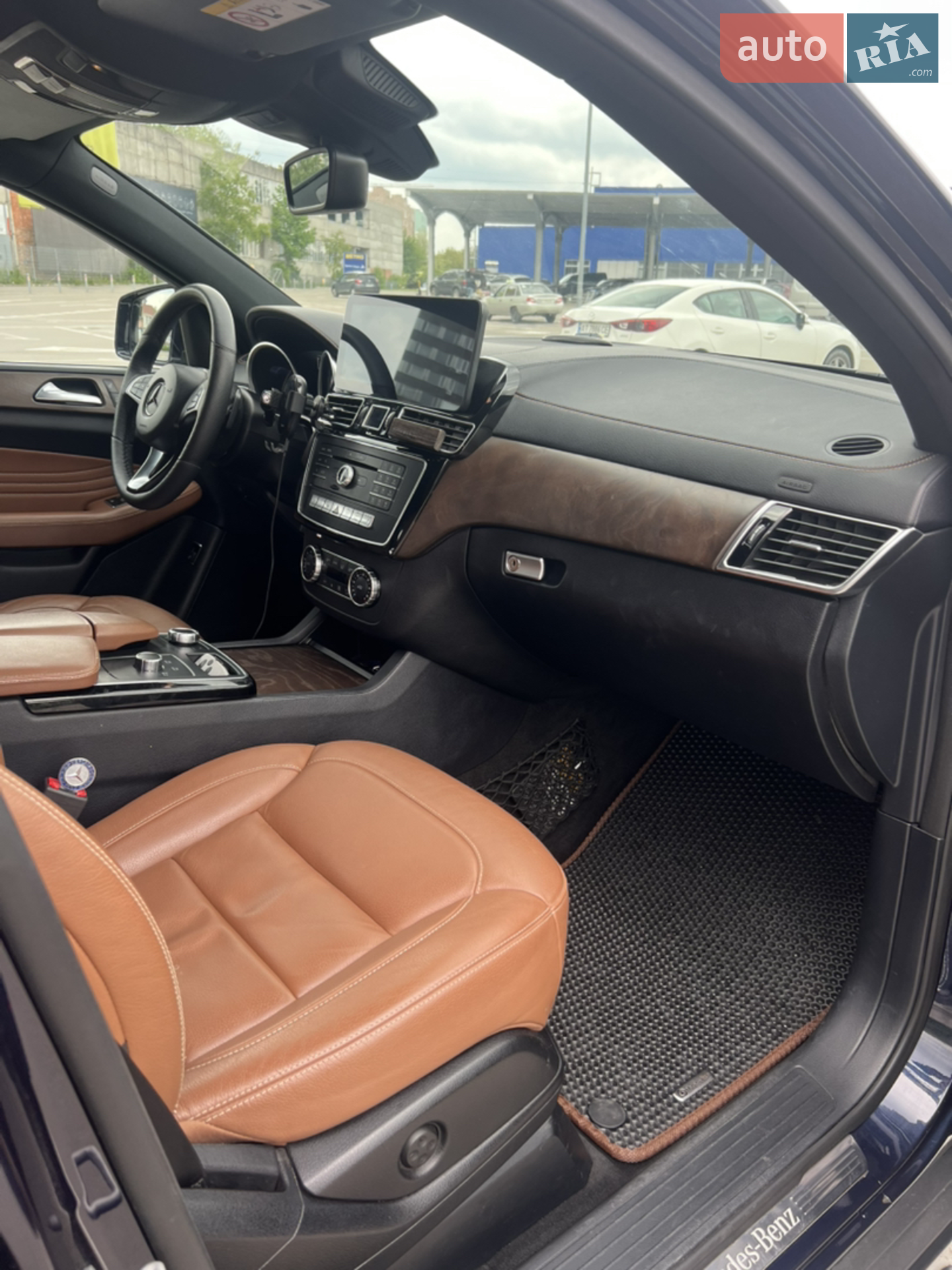 2017 Mercedes-Benz GLE - мініатюра 31