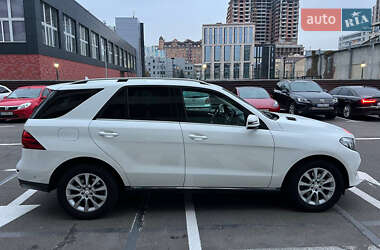 Внедорожник / Кроссовер Mercedes-Benz GLE-Class 2015 в 