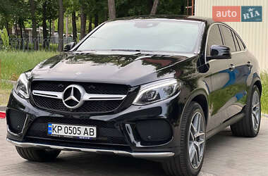 Позашляховик / Кросовер Mercedes-Benz GLE-Class 2018 в 