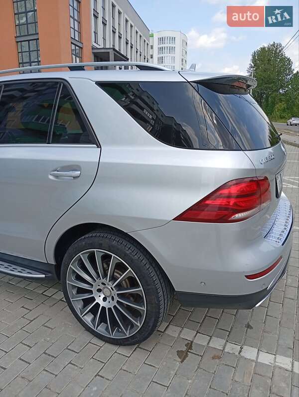 Внедорожник / Кроссовер Mercedes-Benz GLE-Class 2015 в Львове
