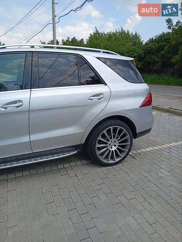 Внедорожник / Кроссовер Mercedes-Benz GLE-Class 2015 в Львове