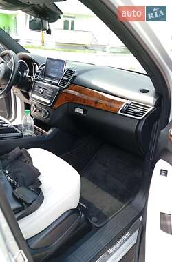 Внедорожник / Кроссовер Mercedes-Benz GLE-Class 2015 в 