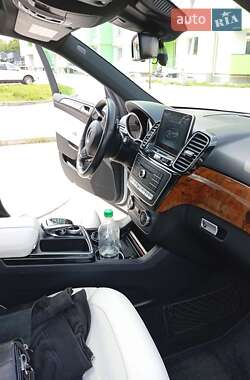 Внедорожник / Кроссовер Mercedes-Benz GLE-Class 2015 в 