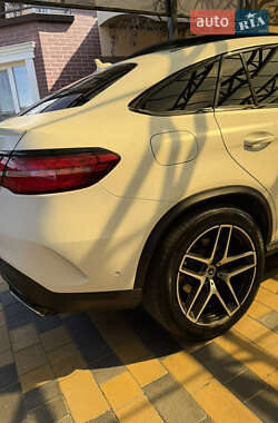 Позашляховик / Кросовер Mercedes-Benz GLE-Class 2018 в 