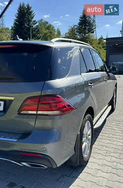 Внедорожник / Кроссовер Mercedes-Benz GLE-Class 2017 в 