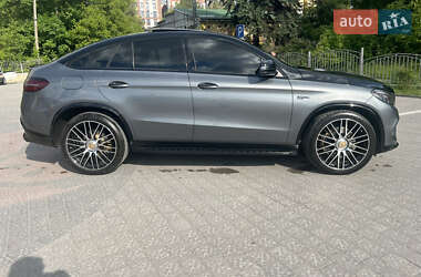 Внедорожник / Кроссовер Mercedes-Benz GLE-Class 2016 в 