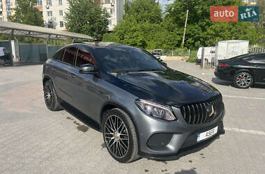 Внедорожник / Кроссовер Mercedes-Benz GLE-Class 2016 в 