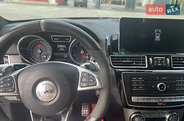 Внедорожник / Кроссовер Mercedes-Benz GLE-Class 2016 в 