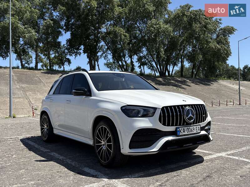 Внедорожник / Кроссовер Mercedes-Benz GLE-Class 2019 в Киеве