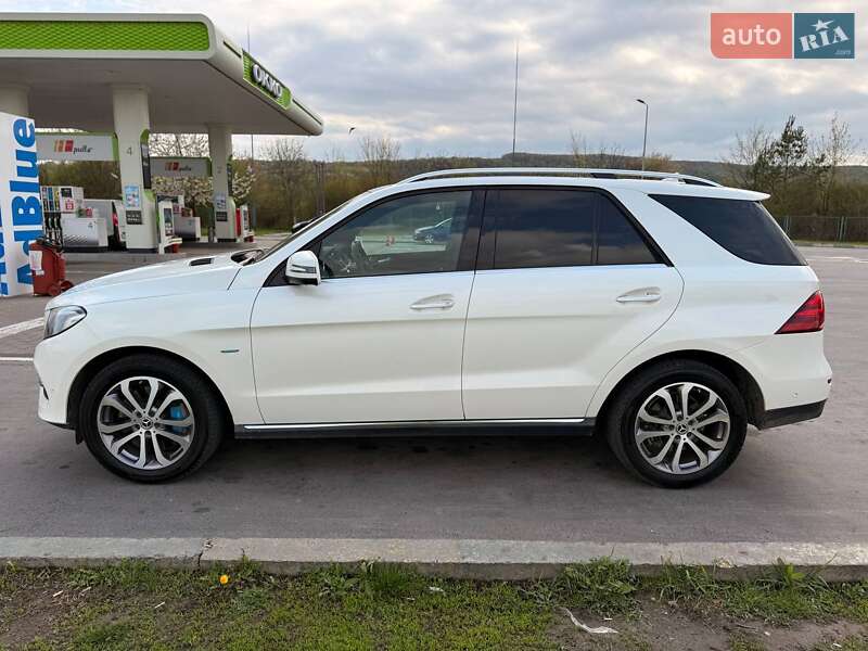 Внедорожник / Кроссовер Mercedes-Benz GLE-Class 2017 в Львове