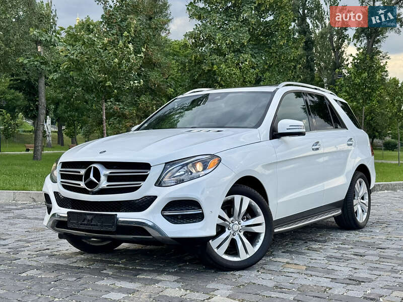 Внедорожник / Кроссовер Mercedes-Benz GLE-Class 2018 в 
