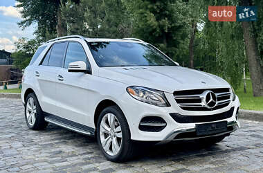 Внедорожник / Кроссовер Mercedes-Benz GLE-Class 2018 в 