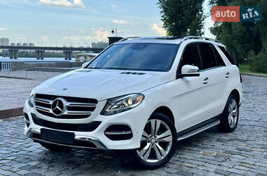 Внедорожник / Кроссовер Mercedes-Benz GLE-Class 2018 в 