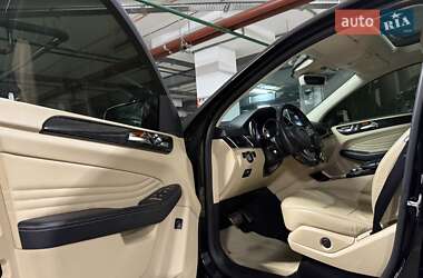 Внедорожник / Кроссовер Mercedes-Benz GLE-Class 2015 в 