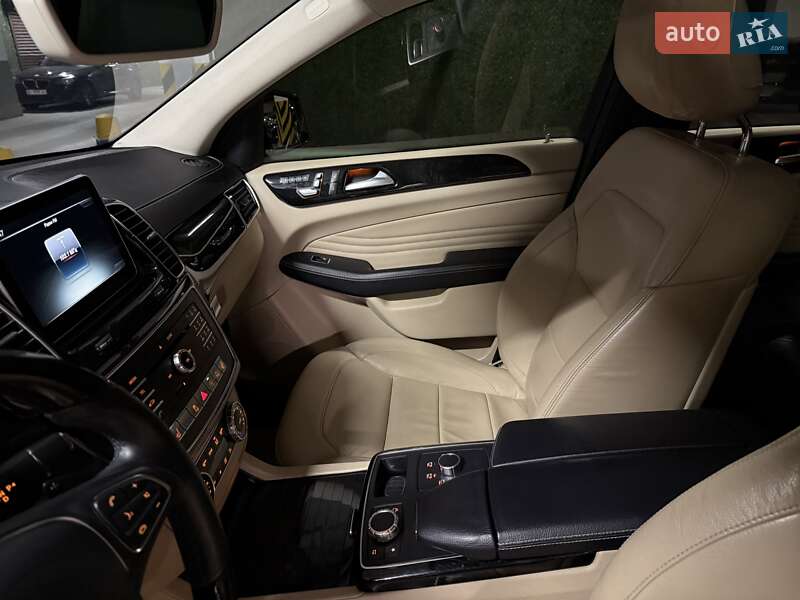 Позашляховик / Кросовер Mercedes-Benz GLE-Class 2015 в Києві