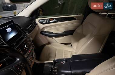 Внедорожник / Кроссовер Mercedes-Benz GLE-Class 2015 в 