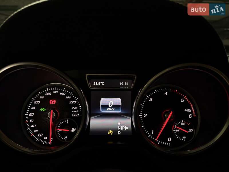Позашляховик / Кросовер Mercedes-Benz GLE-Class 2015 в Києві