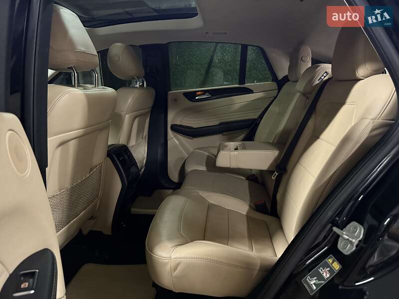 Позашляховик / Кросовер Mercedes-Benz GLE-Class 2015 в Києві
