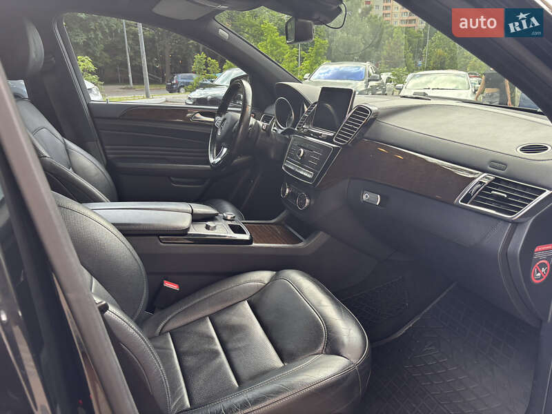 Позашляховик / Кросовер Mercedes-Benz GLE-Class 2015 в Києві