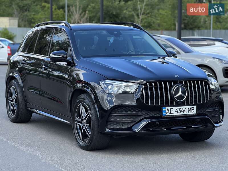 Mercedes-Benz GLE-Class 2021