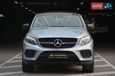 Позашляховик / Кросовер Mercedes-Benz GLE-Class 2016 в 