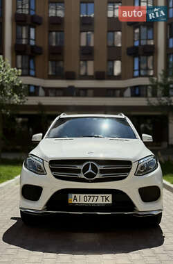 Внедорожник / Кроссовер Mercedes-Benz GLE-Class 2015 в Киеве