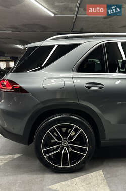 Внедорожник / Кроссовер Mercedes-Benz GLE-Class 2020 в 
