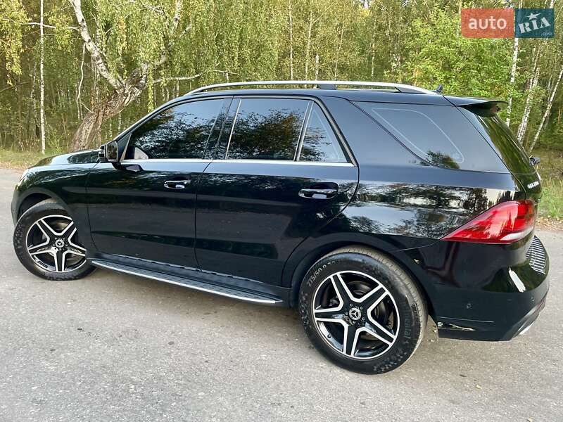 Внедорожник / Кроссовер Mercedes-Benz GLE-Class 2016 в Киеве