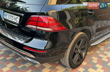 Внедорожник / Кроссовер Mercedes-Benz GLE-Class 2016 в 