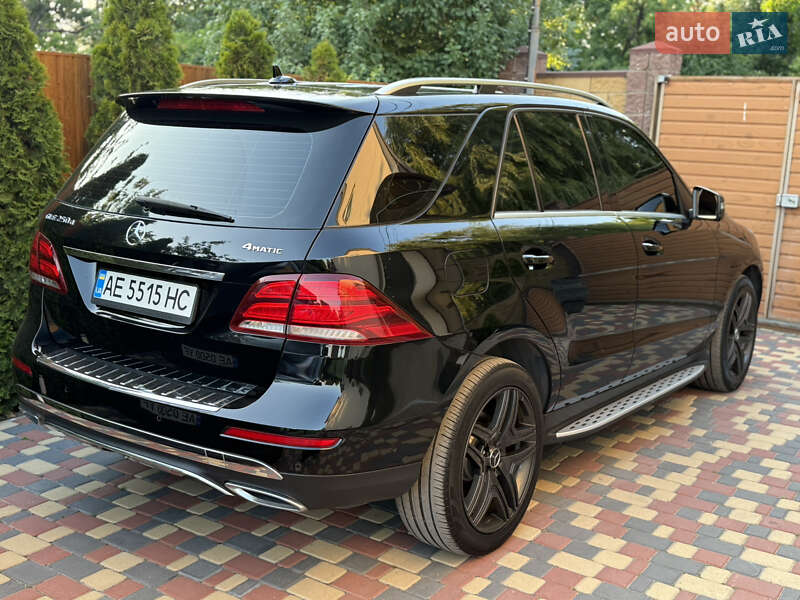 Внедорожник / Кроссовер Mercedes-Benz GLE-Class 2016 в Днепре