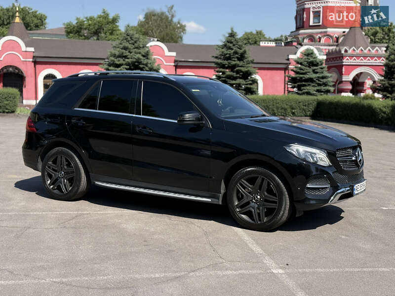 Внедорожник / Кроссовер Mercedes-Benz GLE-Class 2016 в Днепре
