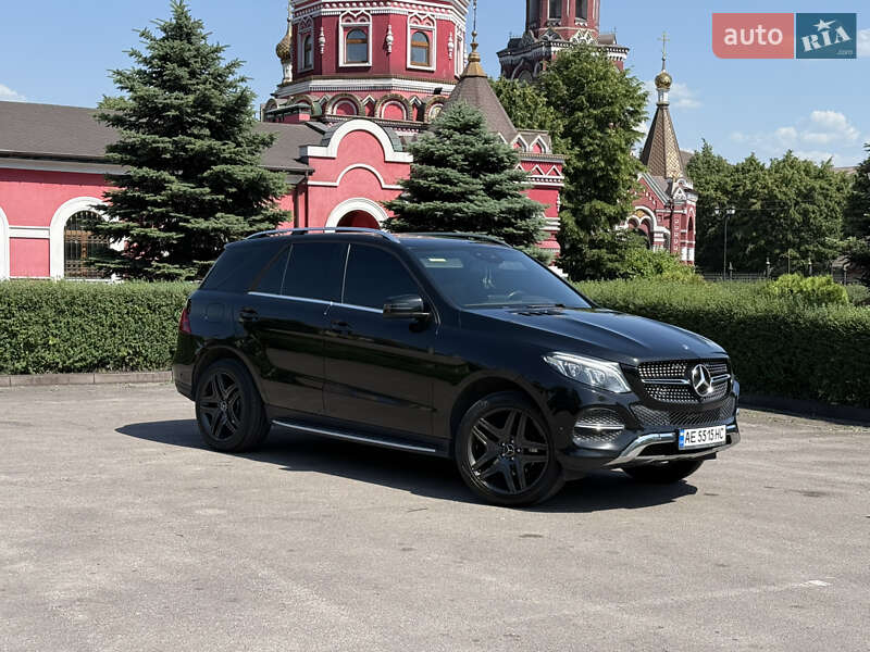 Внедорожник / Кроссовер Mercedes-Benz GLE-Class 2016 в Днепре