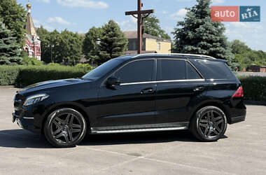 Внедорожник / Кроссовер Mercedes-Benz GLE-Class 2016 в 