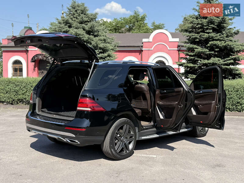 Внедорожник / Кроссовер Mercedes-Benz GLE-Class 2016 в Днепре