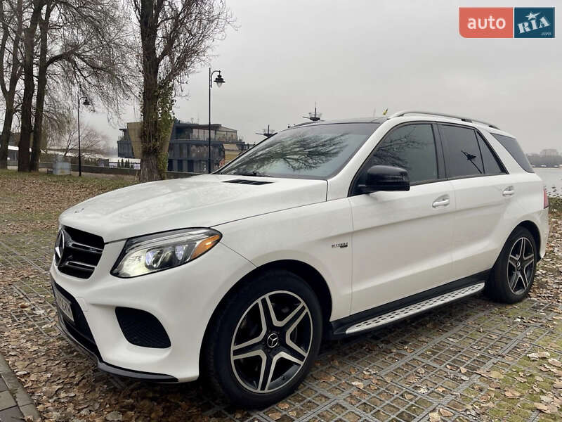 Внедорожник / Кроссовер Mercedes-Benz GLE-Class 2017 в Киеве