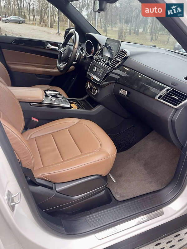 Внедорожник / Кроссовер Mercedes-Benz GLE-Class 2017 в Киеве