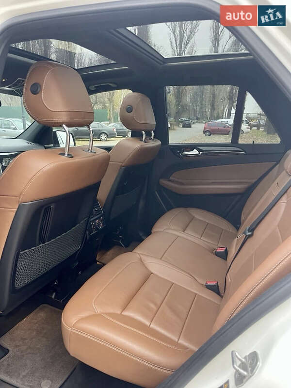 Внедорожник / Кроссовер Mercedes-Benz GLE-Class 2017 в Киеве