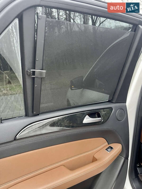 Внедорожник / Кроссовер Mercedes-Benz GLE-Class 2017 в Киеве