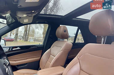 Внедорожник / Кроссовер Mercedes-Benz GLE-Class 2017 в 