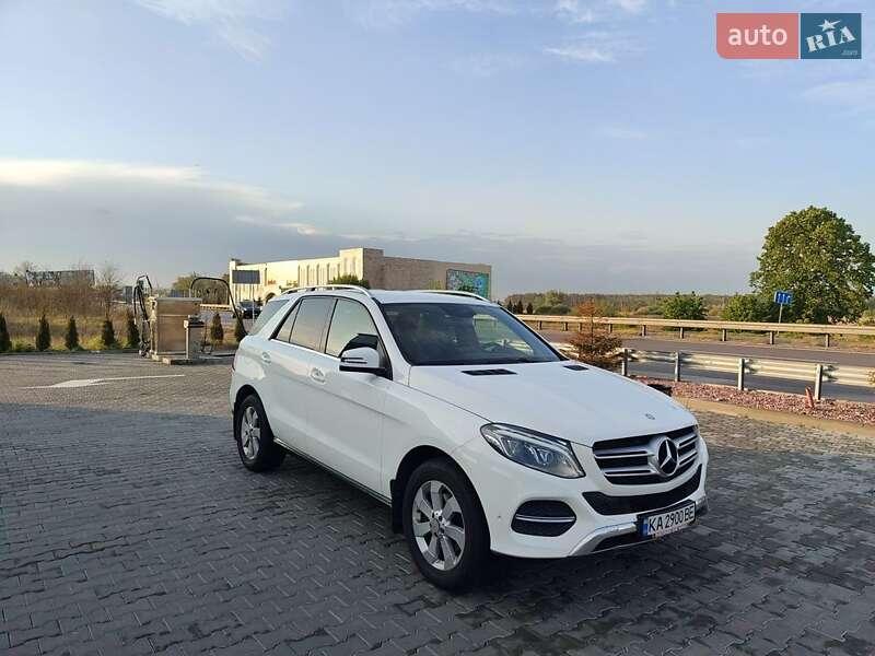 Внедорожник / Кроссовер Mercedes-Benz GLE-Class 2016 в Киеве