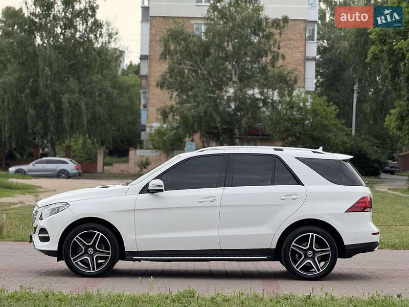 Внедорожник / Кроссовер Mercedes-Benz GLE-Class 2016 в Киеве