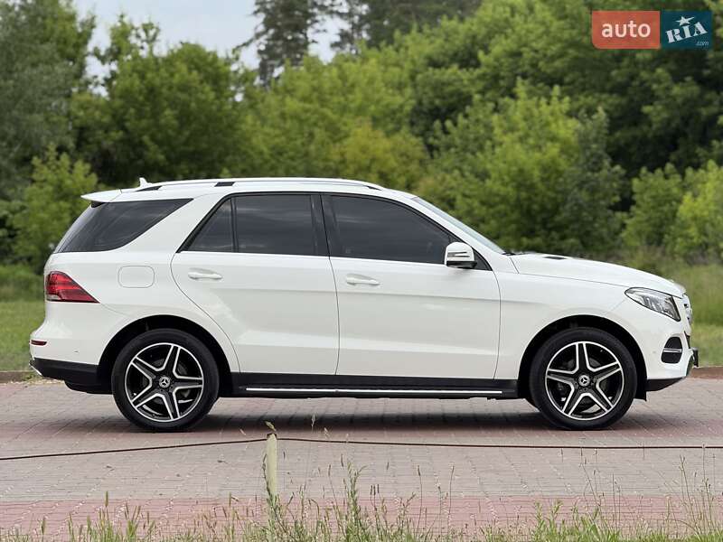 Внедорожник / Кроссовер Mercedes-Benz GLE-Class 2016 в Киеве