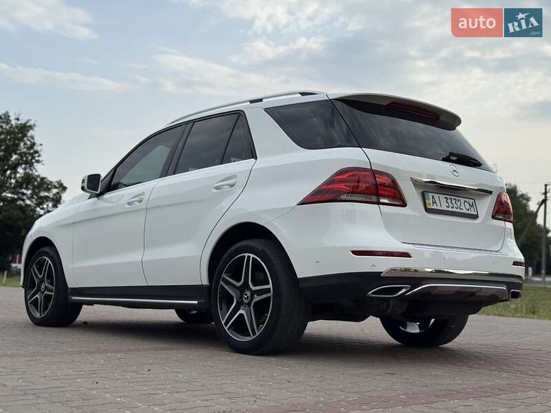 Внедорожник / Кроссовер Mercedes-Benz GLE-Class 2016 в Киеве