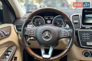 Внедорожник / Кроссовер Mercedes-Benz GLE-Class 2017 в 