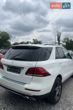 Внедорожник / Кроссовер Mercedes-Benz GLE-Class 2017 в 